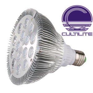 Spot LED 15W Booster Bloom 2700°K Cultilite