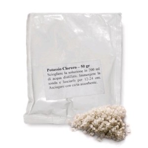Polvo Soluble para Limpieza de Electrodos Cloruro de Potasio Bolsa 50 GR Aquili
